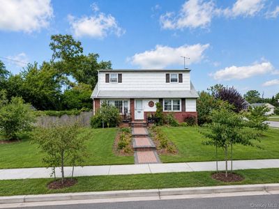 1142 Ferngate Drive