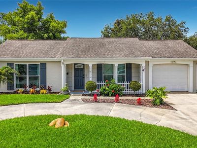 3802 Grayton Dr