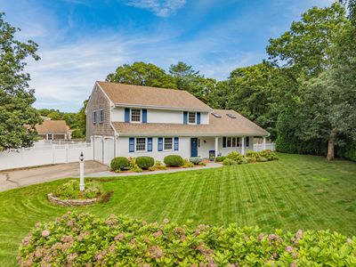 3 Russell Drive