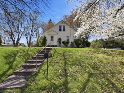 18 Haig Ave