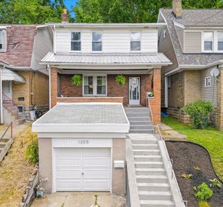 1305 Bellaire Pl