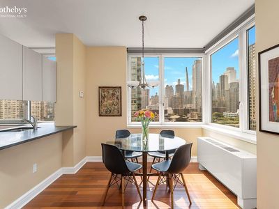 100 Riverside Blvd APT 19G