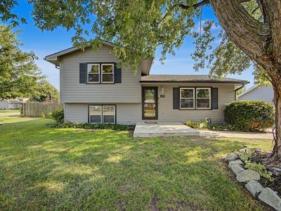 Property at 410 Northview Dr, Waukee, IA