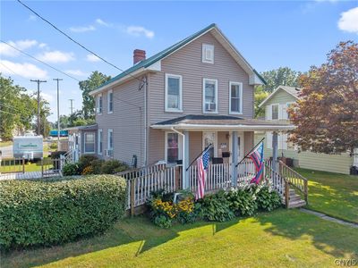 320 E North St