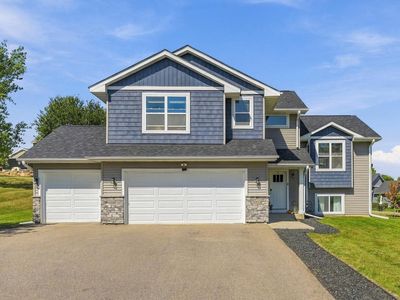 Property at 2060 Pleasant Dr, Prescott, WI