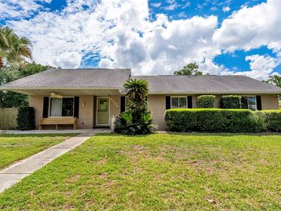 4904 Foxrun Pl