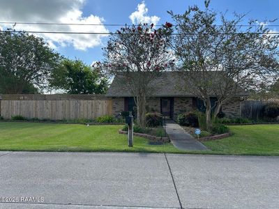 343 Leo Dr