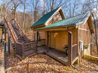 Property at 514 Laural Mountain Rd, Gatlinburg, TN