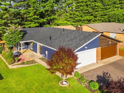 588 Meadowbrook Dr