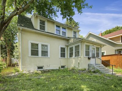 237 Cedar Lake Rd N