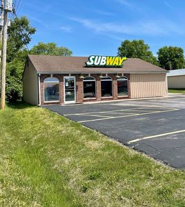 9461 Highway 100