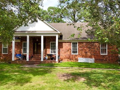 1509 London Dr
