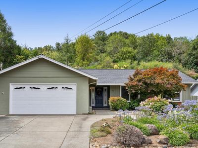 24 Lawrence Drive