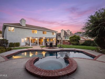 5765 Ridgebrook Dr