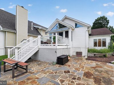1302 Shore Rd