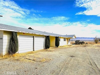 Property at 11730 Cresta Blanca Trl, Santa Margarita, CA