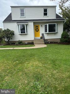 1809 Lukens Ave