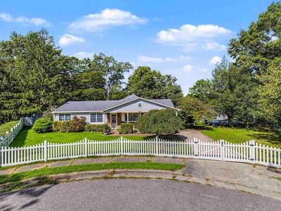 11 Berkshire Dr