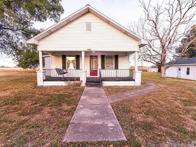 8819 N County Road 450 W