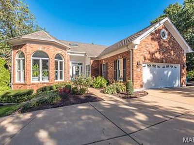 604 Spyglass Summit Dr
