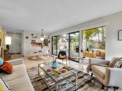 1903 E Sandalwood Dr