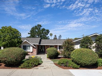 807 University Ave