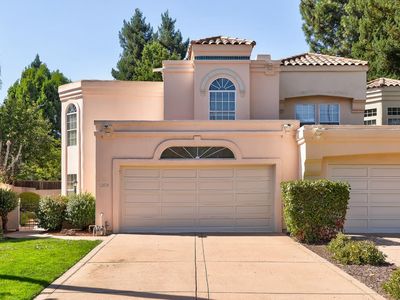 1209 Cuernavaca Circulo