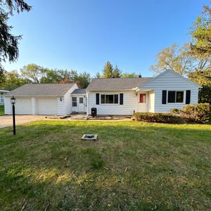 665 Four Mile Rd NW