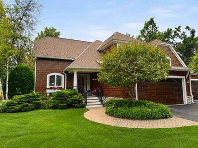 6727 Cottage Ct