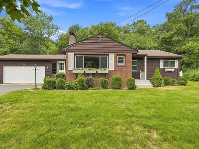 111 Florida Dr