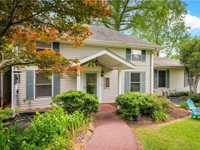 1112 1/2 N Williams Ave