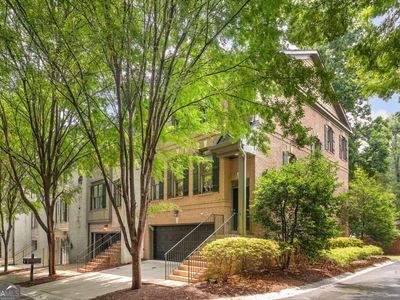 14 Oakhurst Common Dr