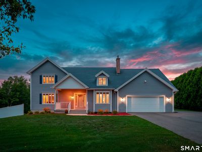 5 Stonehedge Drive