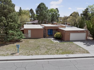 7012 Arroyo Del Oso Ave NE