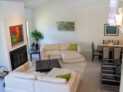 939 S Donner Way APT 313