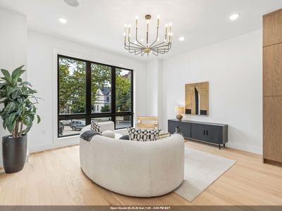 42 Waverly St #1