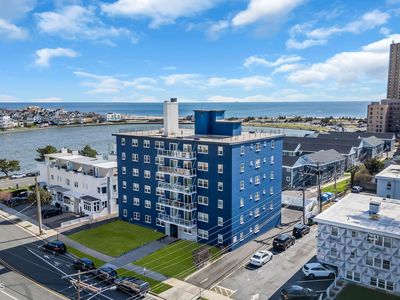 1706 Park Avenue #4B
