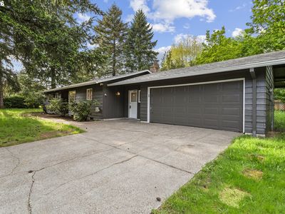 Property at 9375 SW Killarney Ln, Tualatin, OR