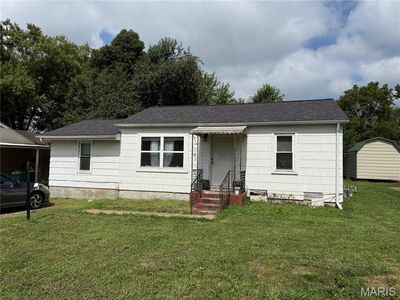 Property at 316 Lincoln Dr, Fredericktown, MO