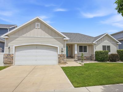 768 W Star Spangled Dr S