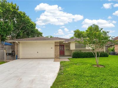 3042 Quail Hollow Dr