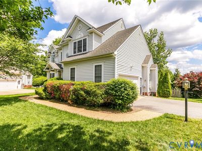 13706 Biggin Pond Ln