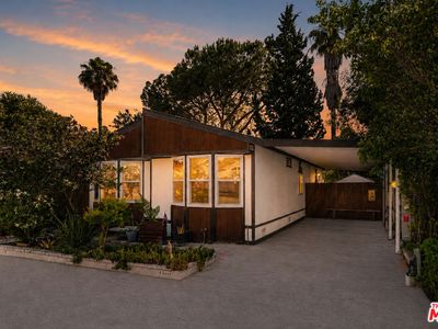 Property at 1165 Cherokee, Topanga, CA