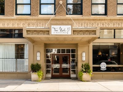 411 W 7th St APT 906