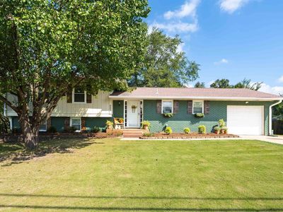 Property at 505 Wilderness Rd, Pelham, AL