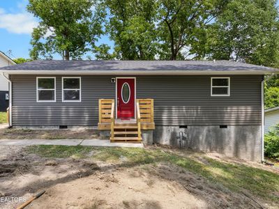 410 Hemlock St W