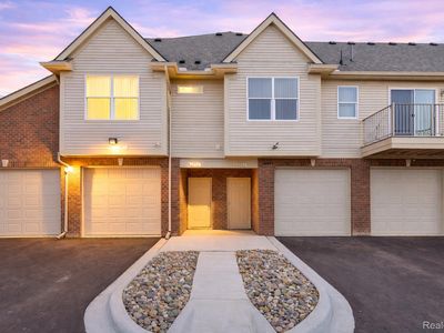 8292 Heywood Cir #4