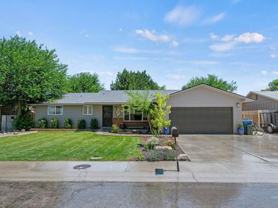 1711 Sandalwood Dr