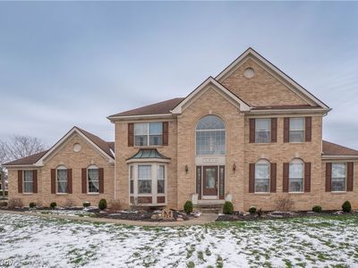 4514 Plain Center Ave NE