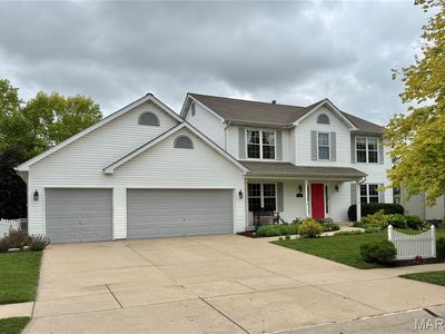 225 E Governor Pl